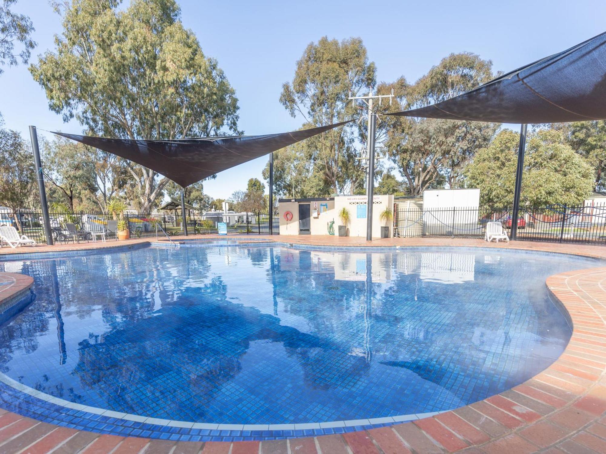 Nrma Echuca Holiday Park Esterno foto