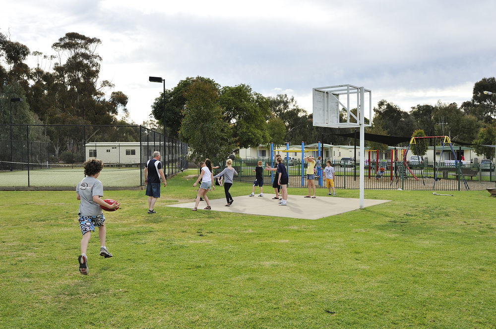 Nrma Echuca Holiday Park Esterno foto